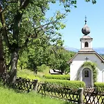 Lutzmannhof Farm stay