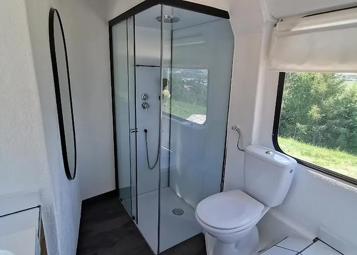 Lutzmannhof בית חווה *